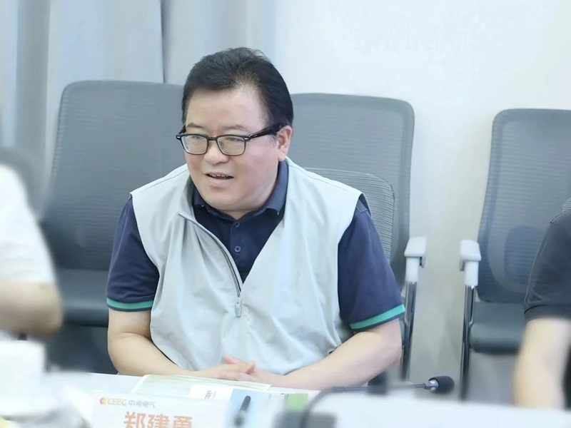 8东南大学电气学院党委书记 郑建勇.jpg